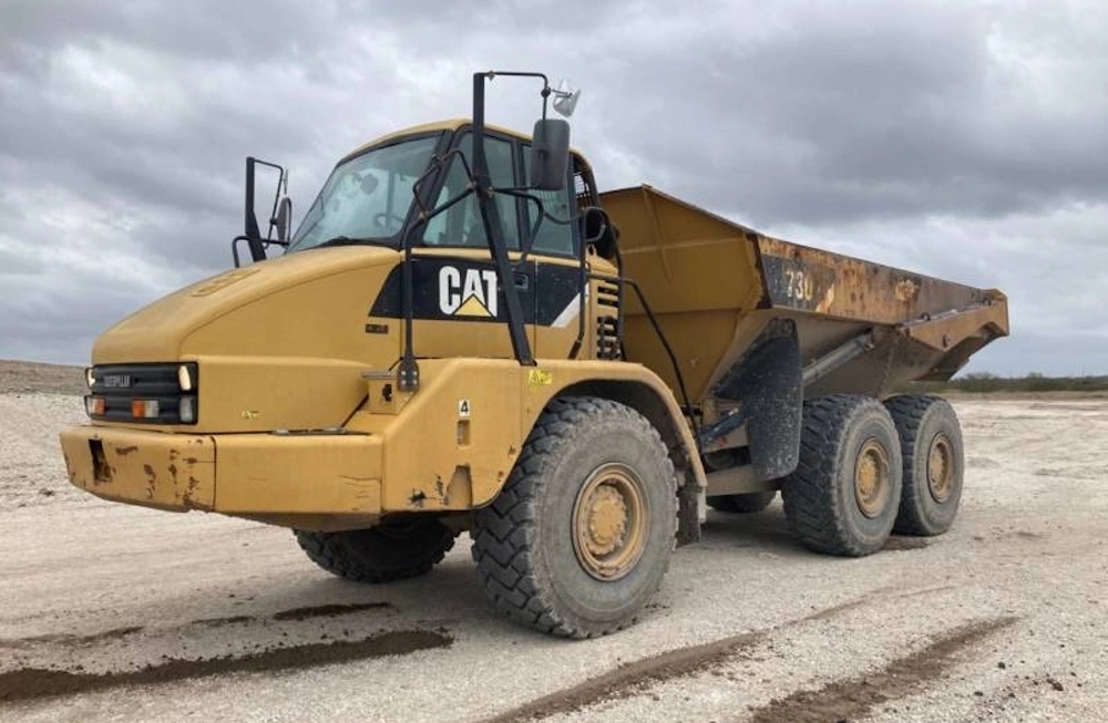 CAT 760 Rock Truck