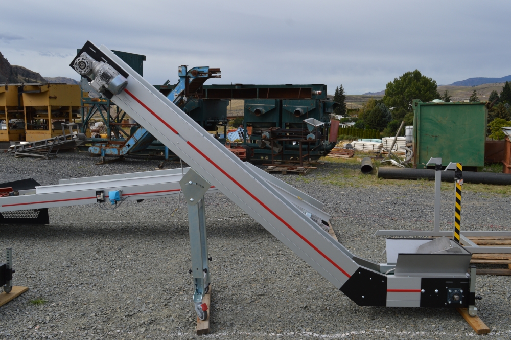 Stokkermill 8 in. Conveyors