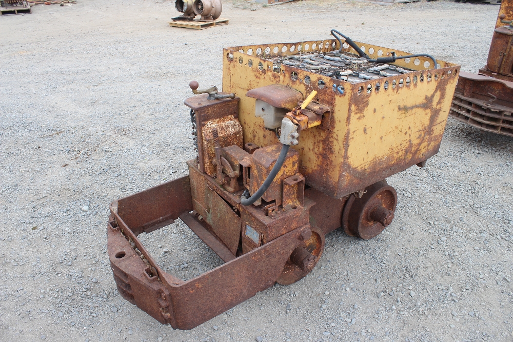 Goodman Mancha 1.5 Ton Battery Operated Locomotive