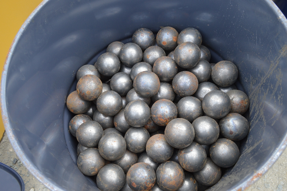 New 3 in. Grinding Balls