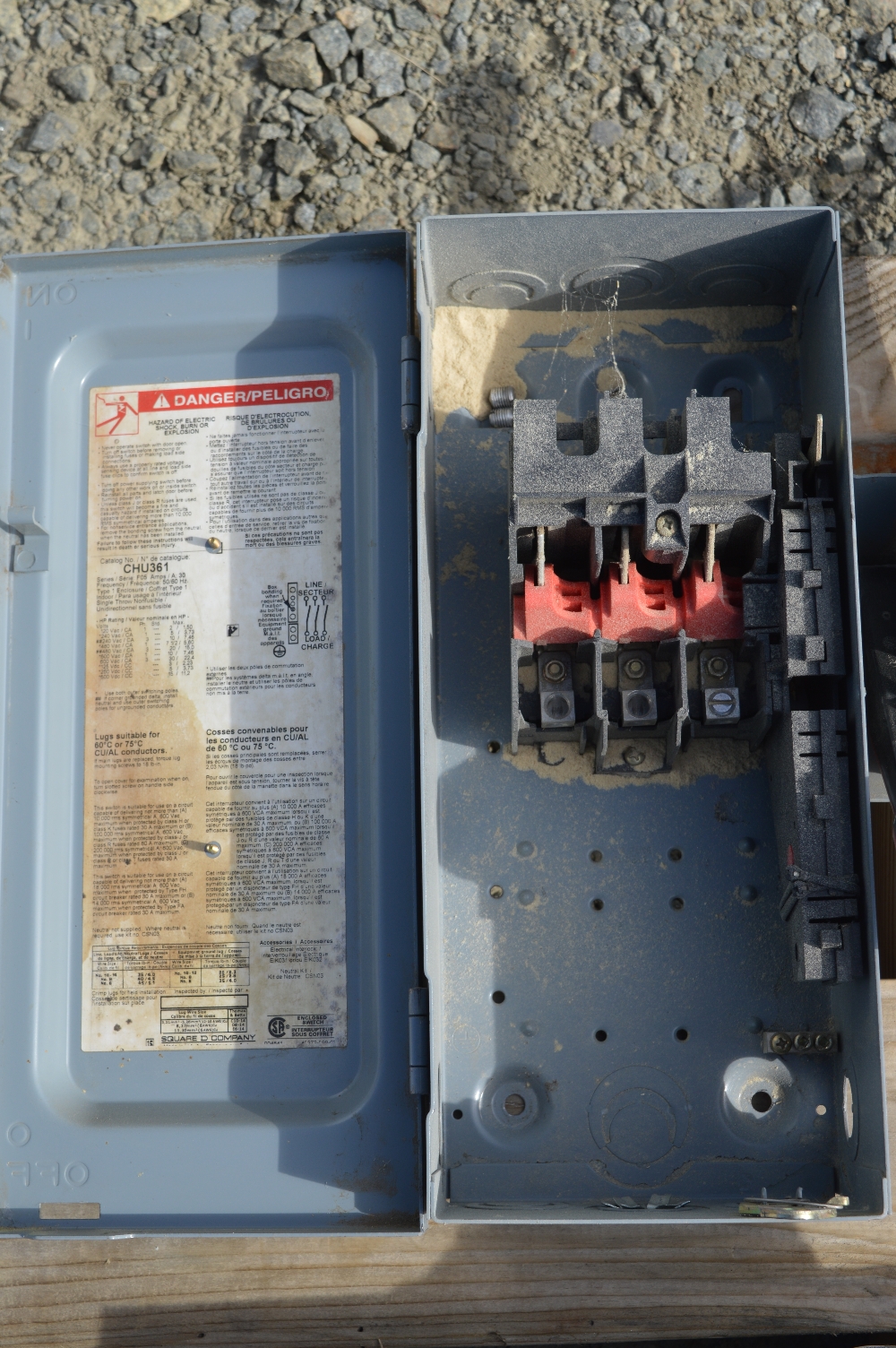 Desconectador No Fusible Square D 30 amp
