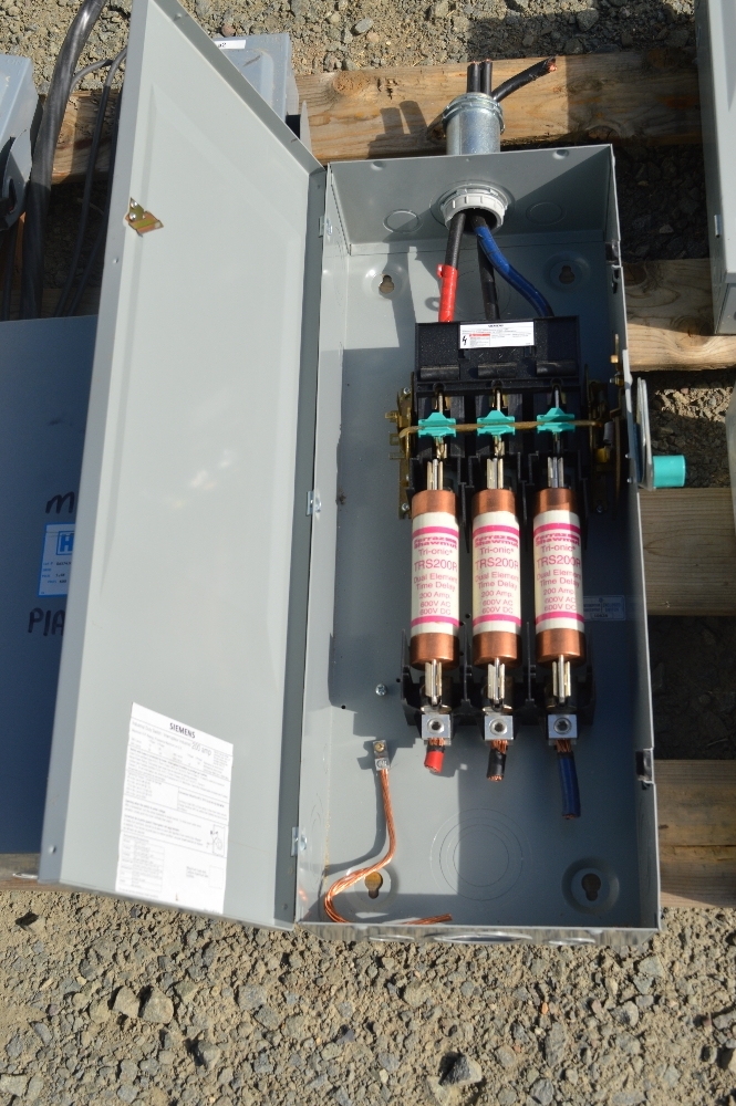 Siemens 200 Amp Fusible Disconnect