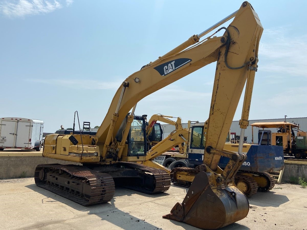 Caterpillar 325BL Excavator