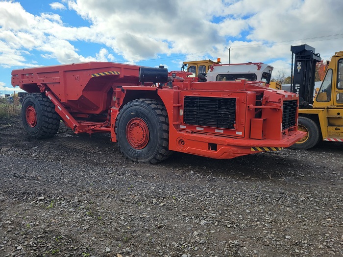 Sandvik Toro 40D Underground Haul Truck