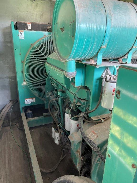 Générateur Cummins 450 kW 480 volts