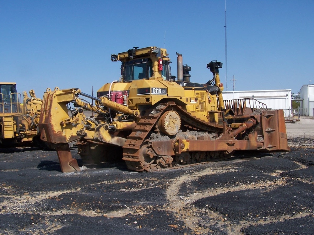Bouteur CAT D11T