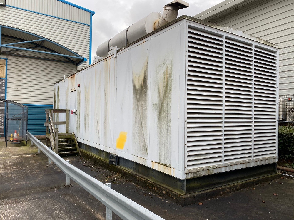 Générateur diesel Cummins de 1 800 kW