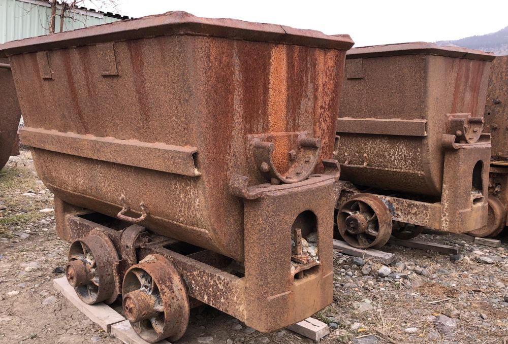 15 Cubic Foot Rocker Side Dump Mine Cars