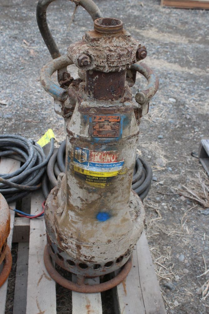 Tsurumi 5 hp Submersible Pump