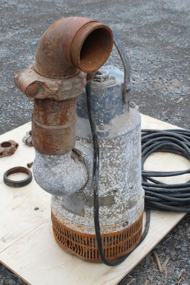 Flygt 13 hp Submersible Pump