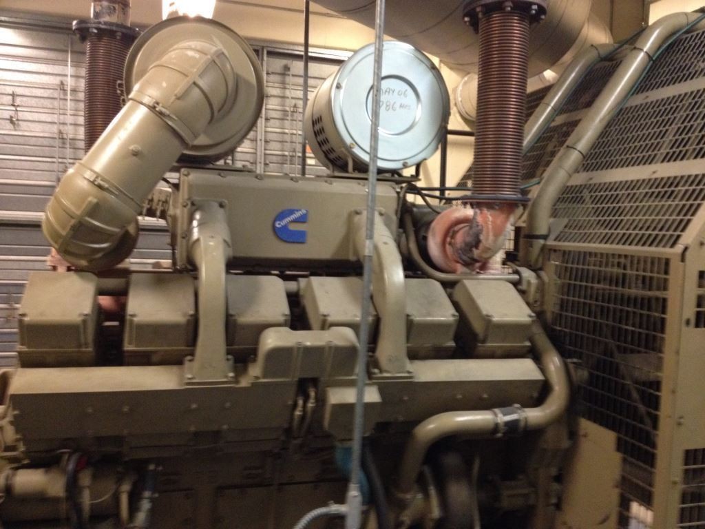 Cummins 750 kW Diesel Generator