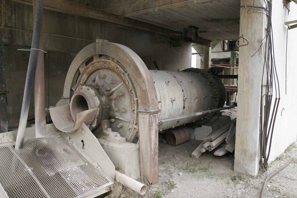 Krupp 1.25m Dia. x 3.0m Rod Mill (Stabrohrmühle)