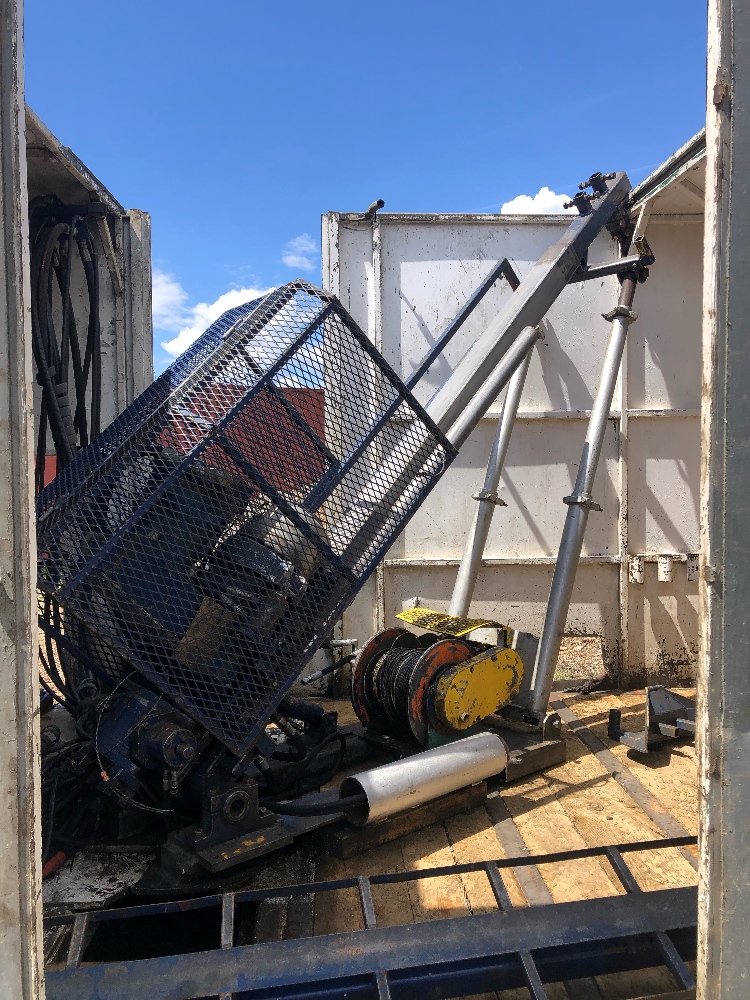 Hydracore 2000 Diamond Drill
