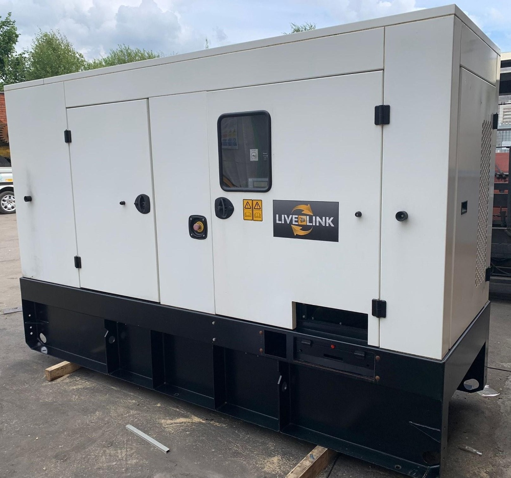Generador JCB de 100 KW Multivoltaje Diesel