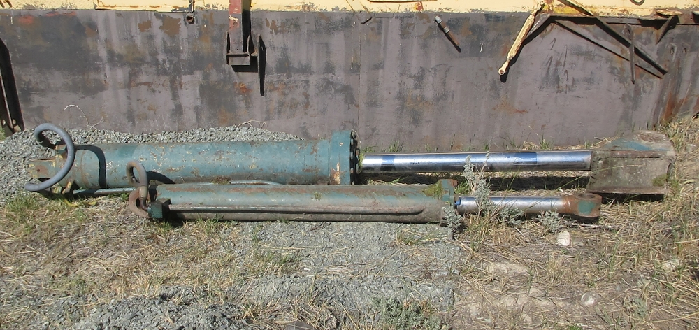 Hydraulic Rams