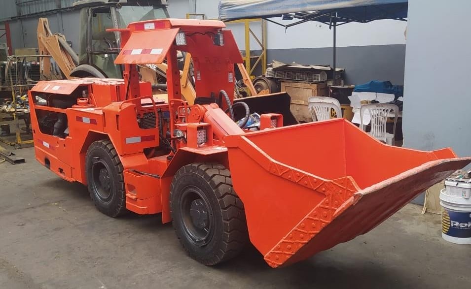 Sandvik LH201 1-Yard Scooptram