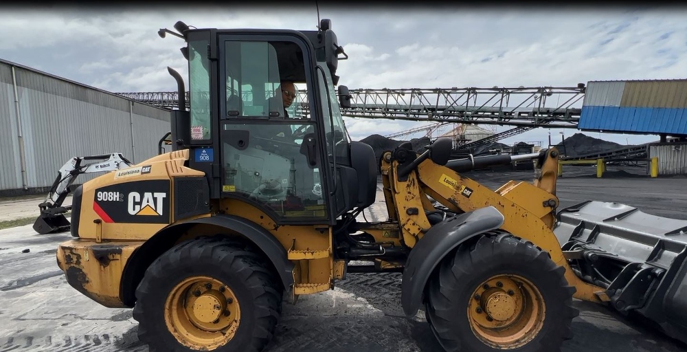 2015 Caterpillar 908H2 Wheel Loader
