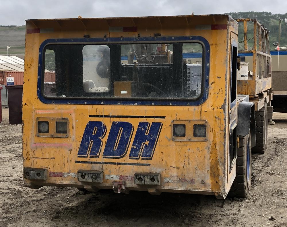 RDH Liftmaster 600R Work Platform