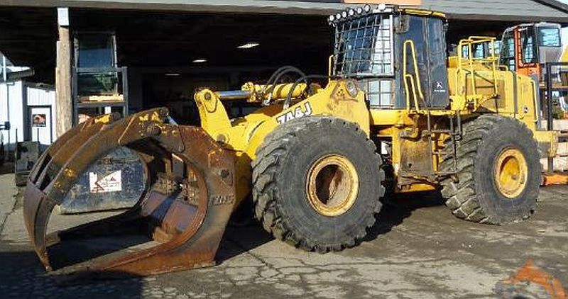 John Deere 744J Wheel Loader