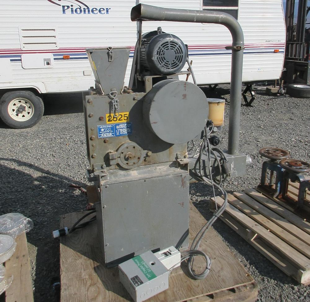 TM Engineering Rhino Lab Jaw Crusher