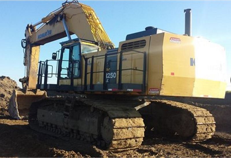 Komatsu PC1250 LC-8 Excavator