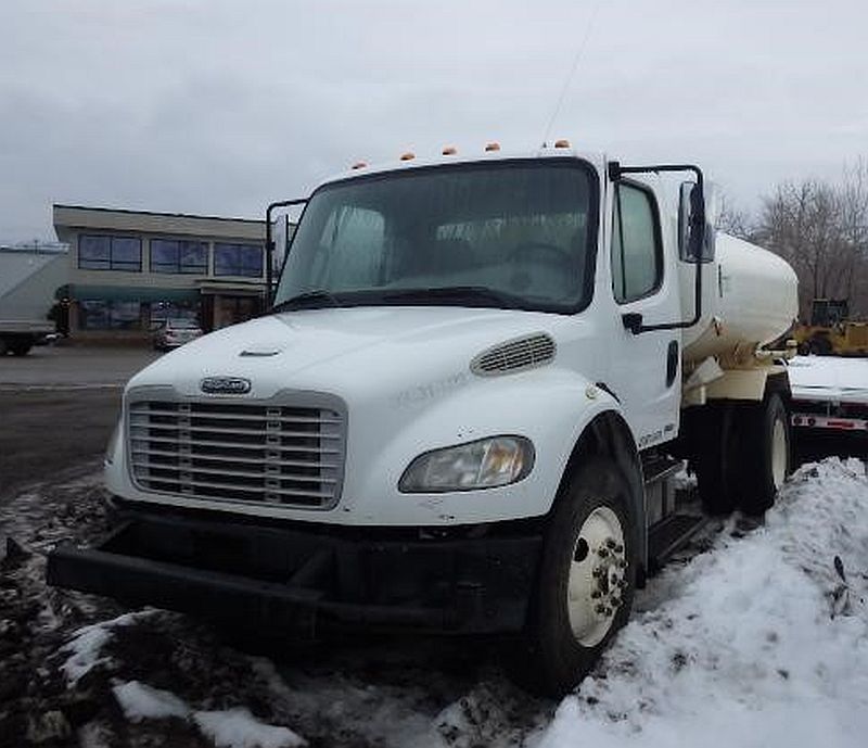 Freightliner M2 106 Water Truck