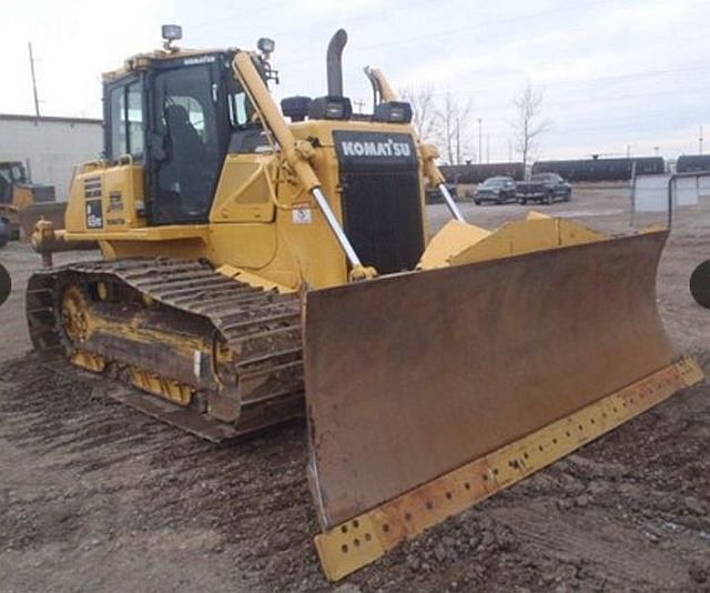 Komatsu D65PX-17 Dozer