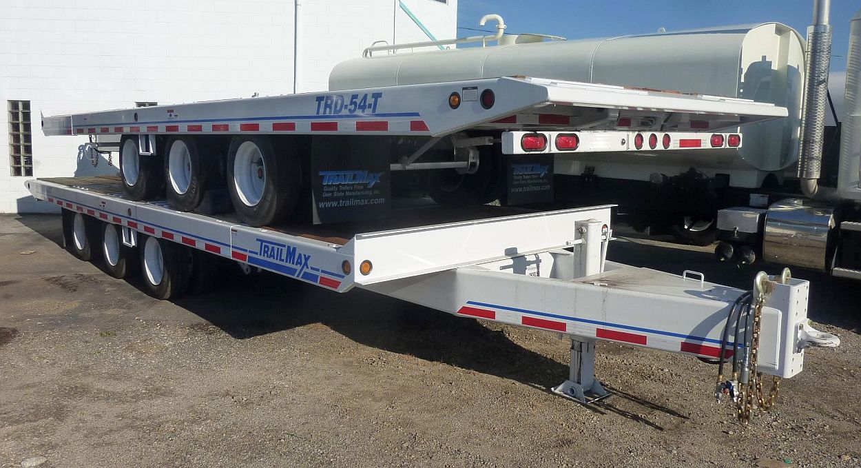 Trailmax TRD-54-T Tiltbed Trailer