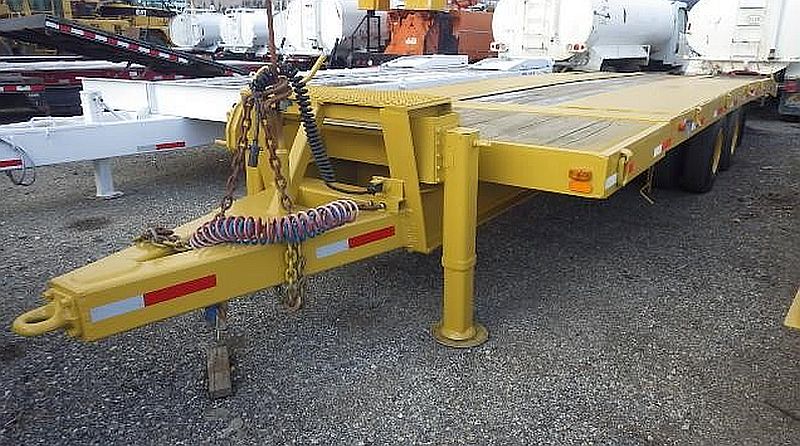 Remorque d'équipement Fruehauf 30 pieds
