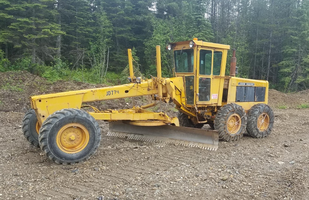 John Deere 770 Grader