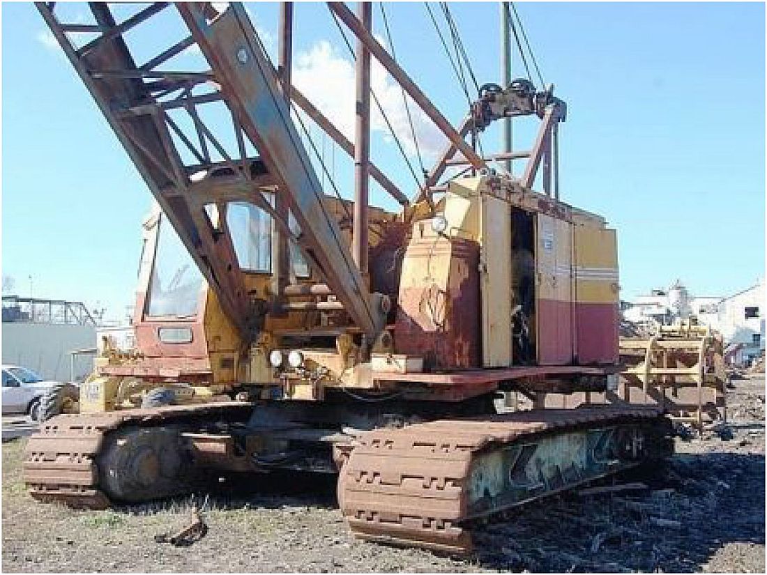 Bucyrus-Erie 65D Crawler Crane