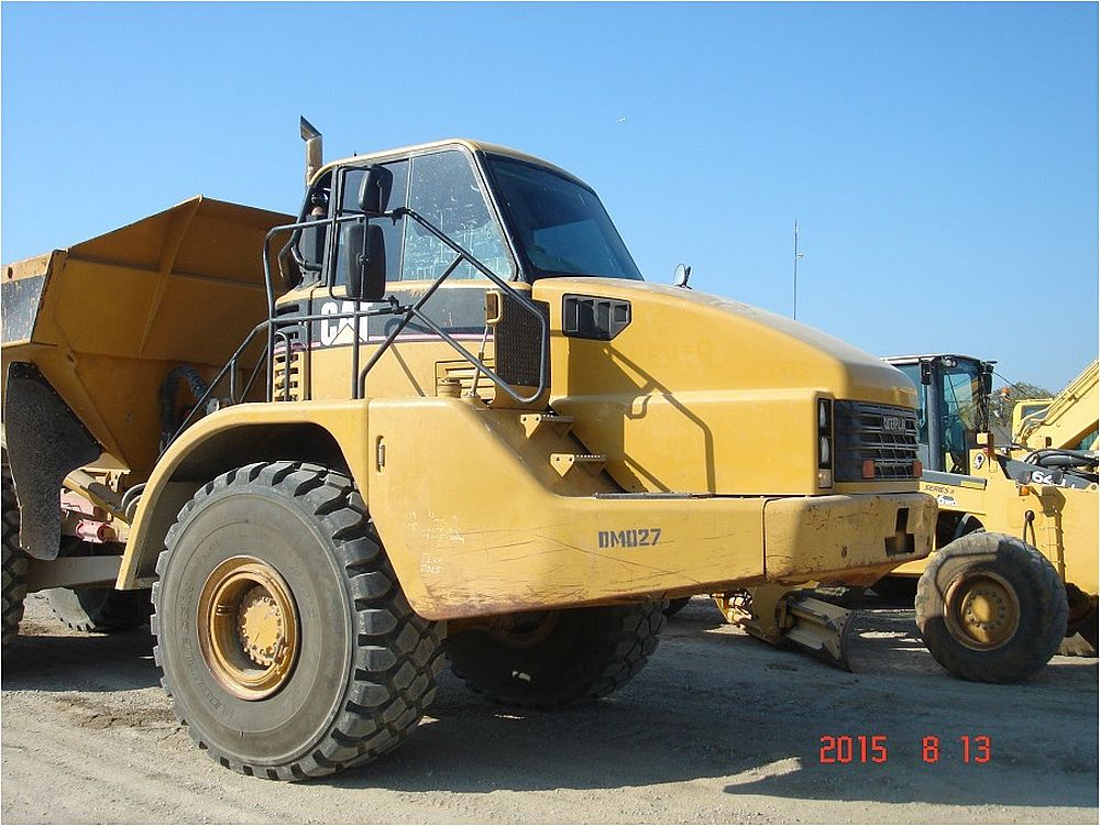 Camión Articulado para Roca Caterpillar 740