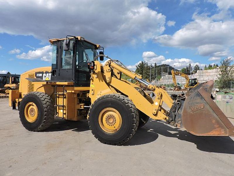 Caterpillar IT38H Wheel Loader
