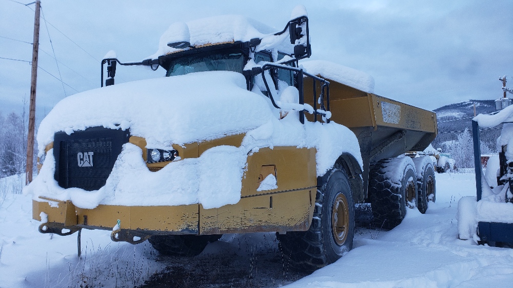 CAT 745 Rock Truck