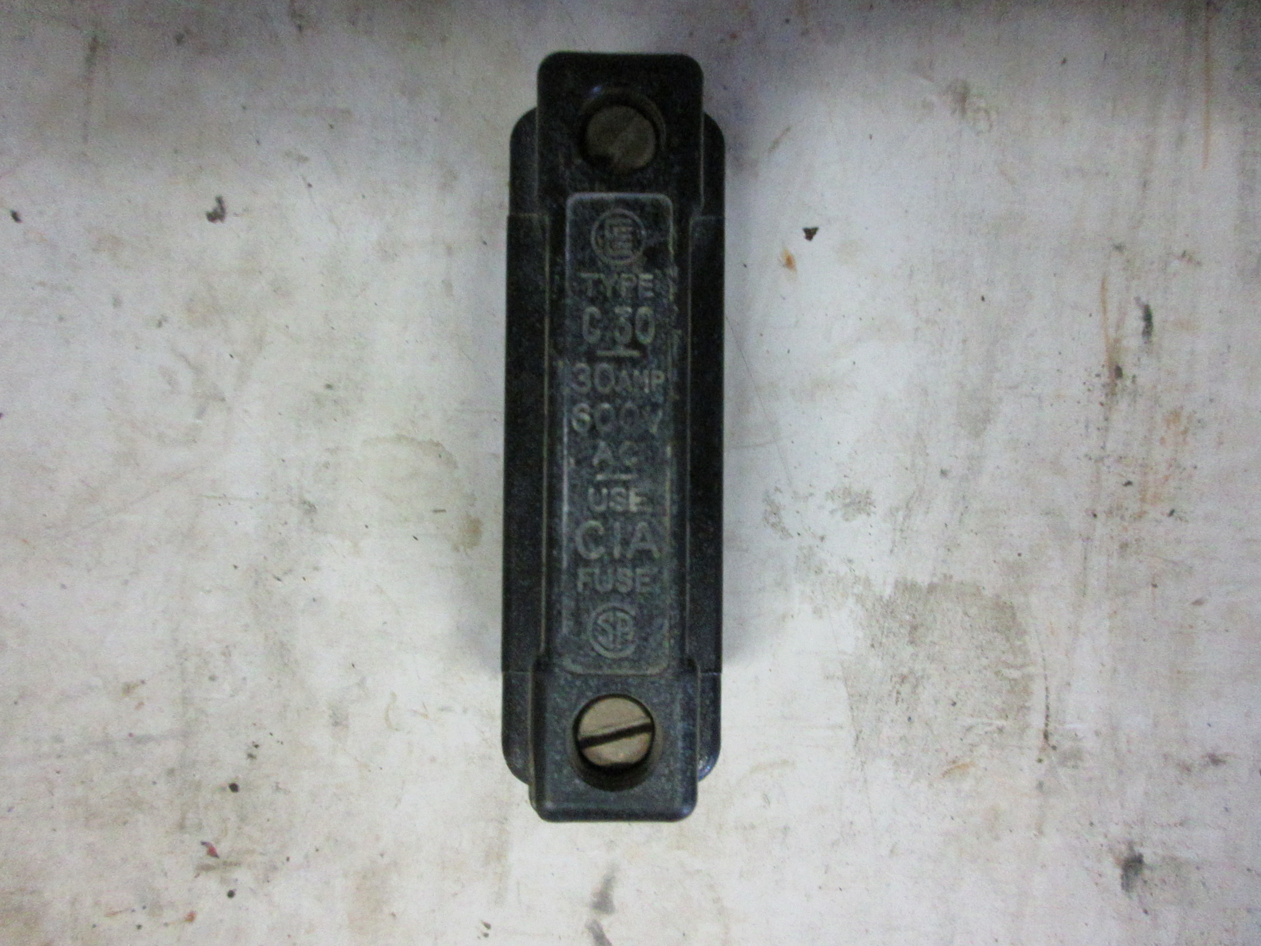 Portafusibles tipo C-30