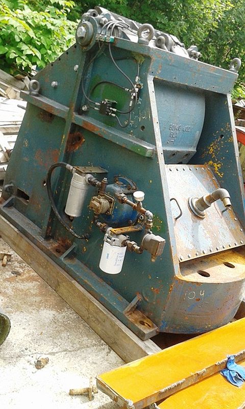 Kue-Ken 12 in x 30 in Jaw Crusher