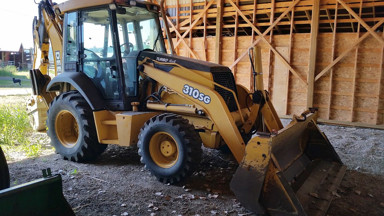 John Deere 310SG Backhoe
