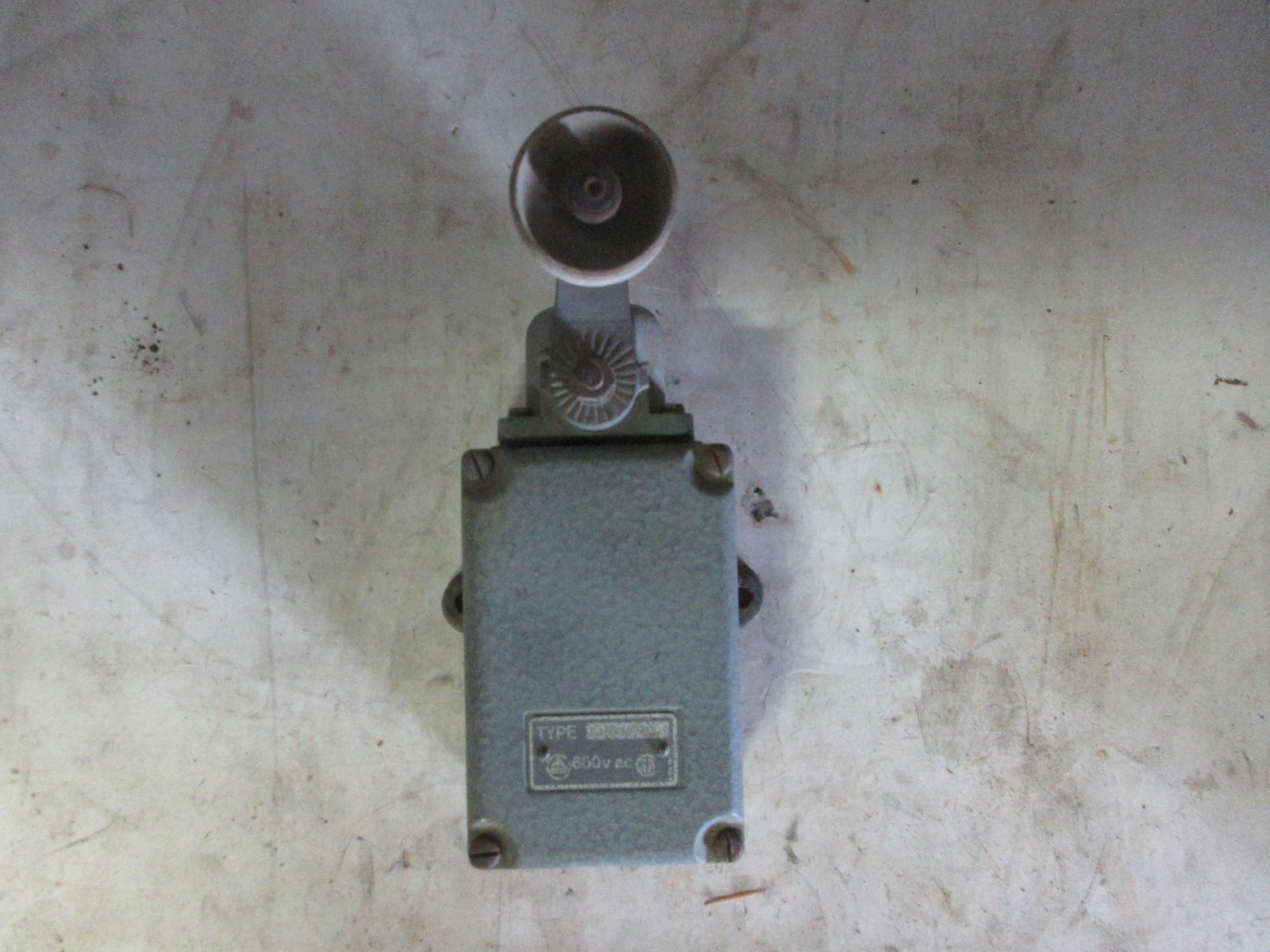 Hoffman MicroSwitch