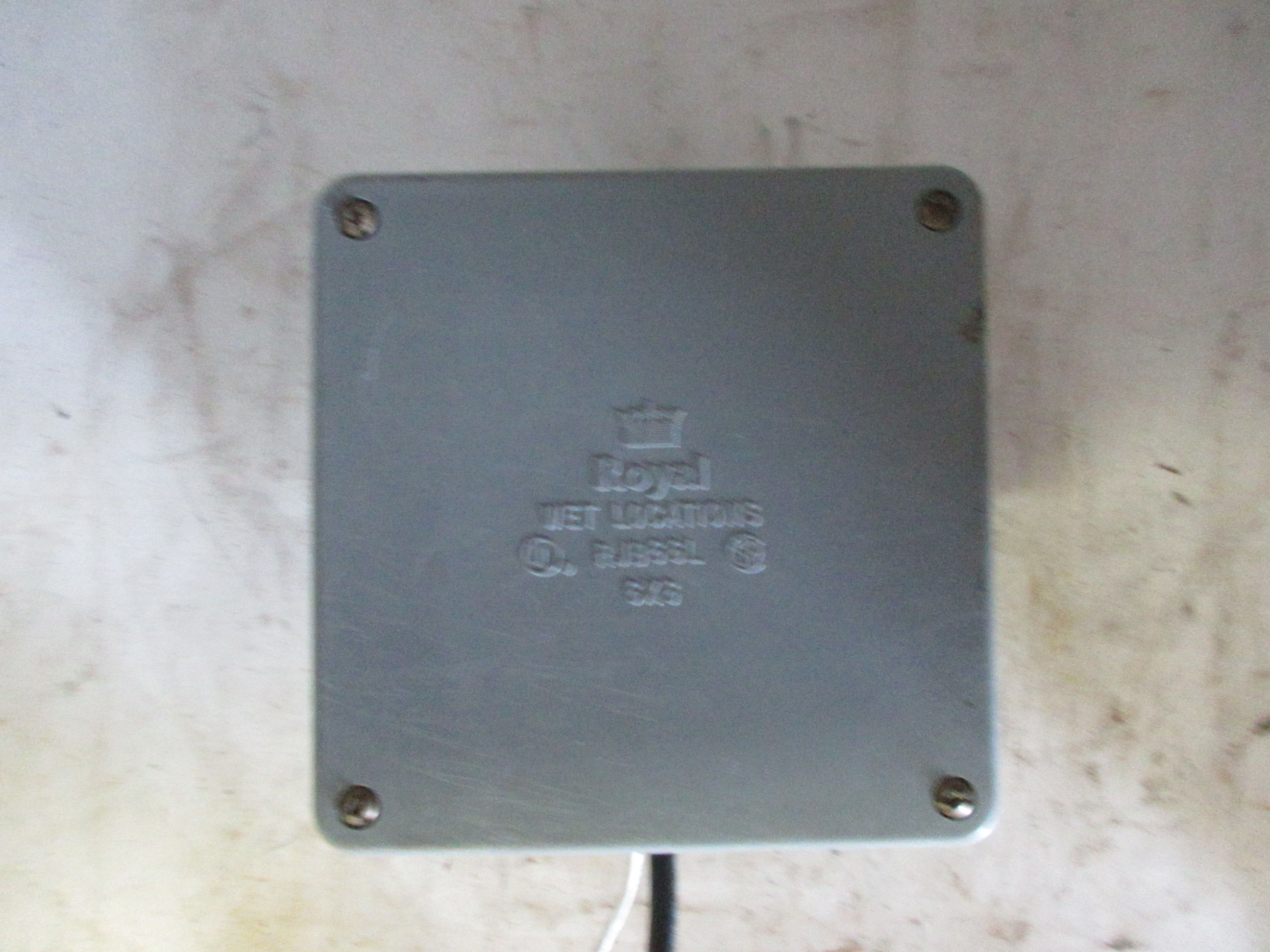 Receptáculo real RJB66L