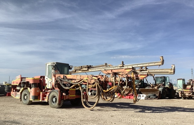 2011 Sandvik DT820-C Jumbo Drill