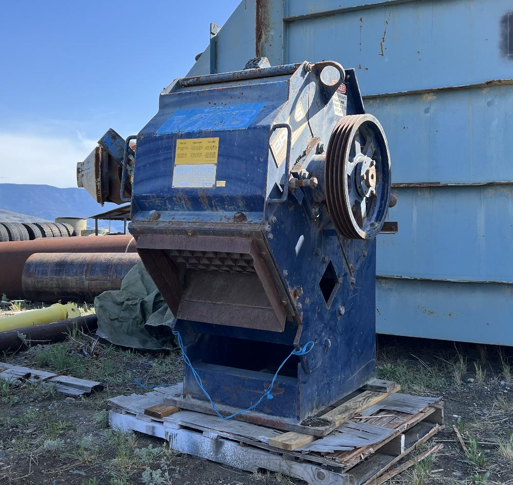 Bruks 602 CS Wood Chipper