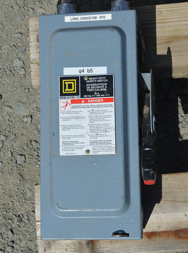 Desconectador No Fusible Square D de 30 Amp