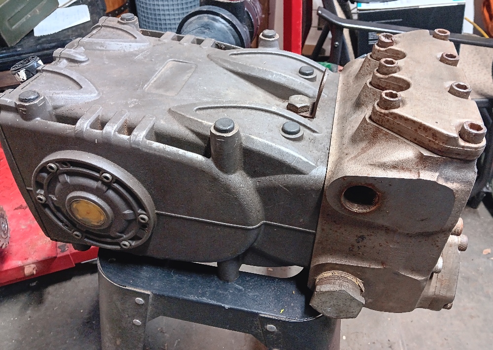 Pratissoli KF40 Pressure Pump