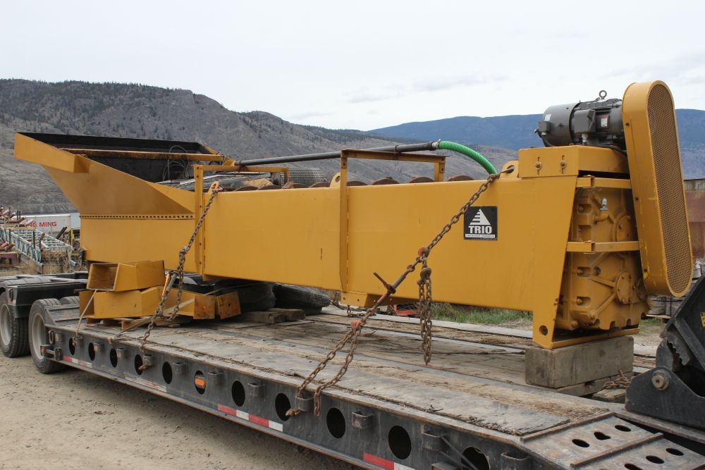 Trio 36 in. x 25 ft.  Sandscrew