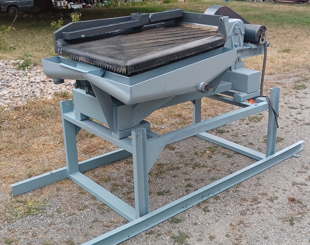 Deister 15-S Gold Concentrating Table