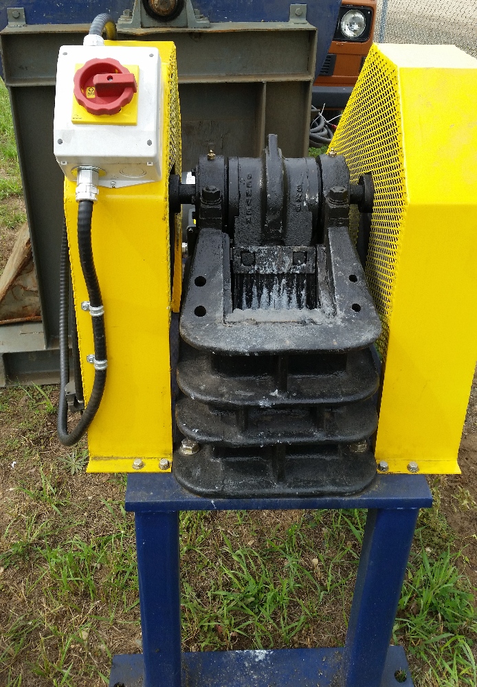 Denver 5in x 6in Lab Jaw Crusher