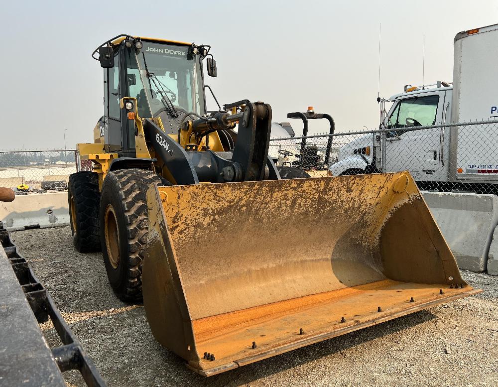 Cargador John Deere 624K-II