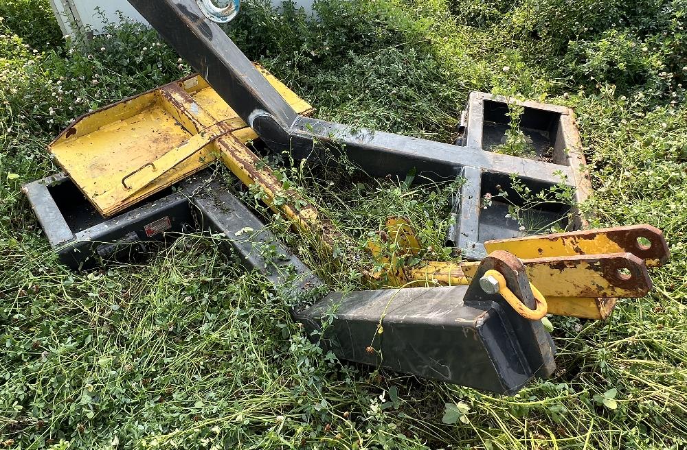 Talet 6000C Skid Steer Boom Attachment