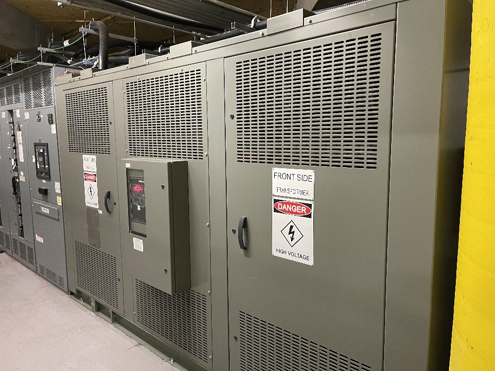 Schneider Electric 2500/3333 kVA Transformer