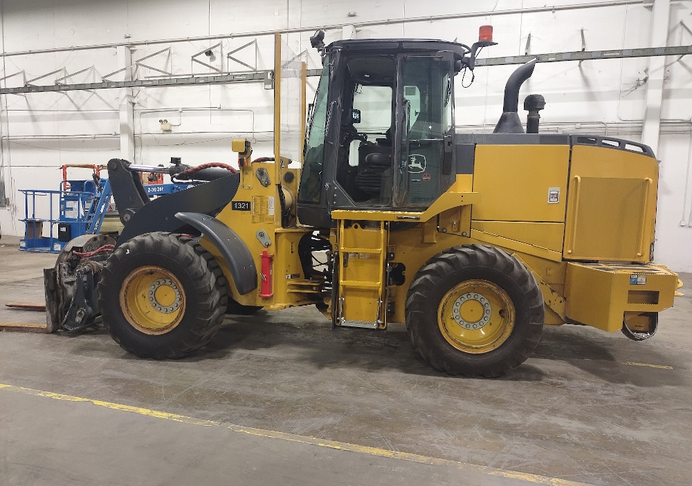 2016 John Deere 624K Wheel Loader
